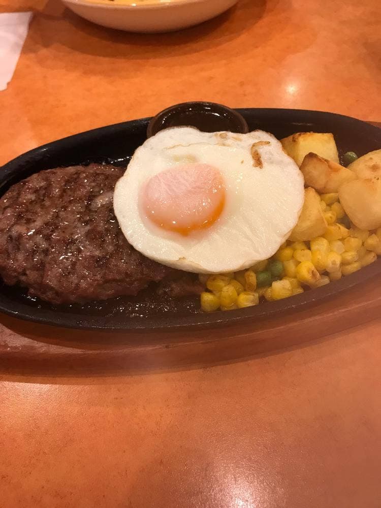 サイゼリヤ イオンタウン名西店