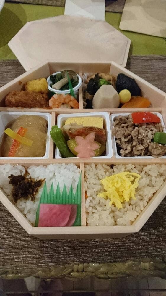 なだ万厨房 渋谷 東急フードショー店 - サブ画像3