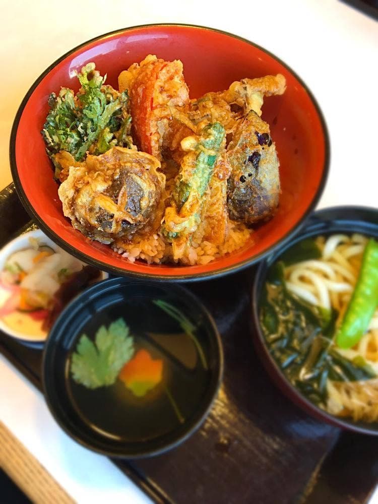 華屋与兵衛 千葉誉田店