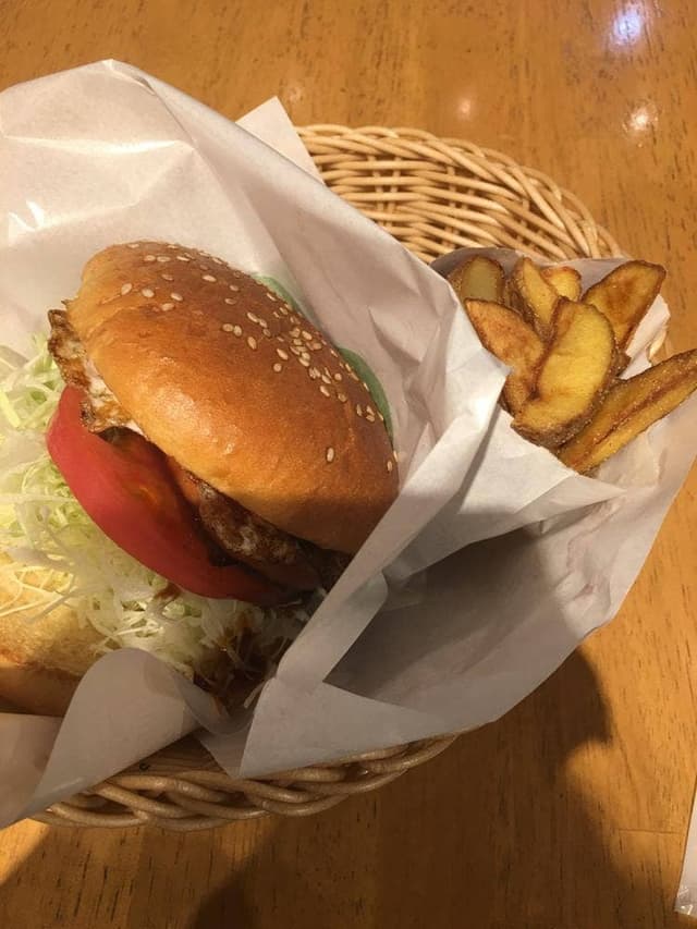 フレッシュネスバーガー JR西宮駅前店 - サブ画像3