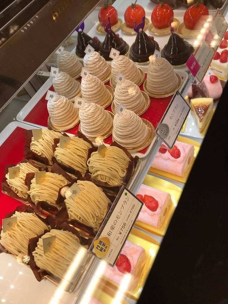 アンリ・シャルパンティエ 宝塚阪急店
