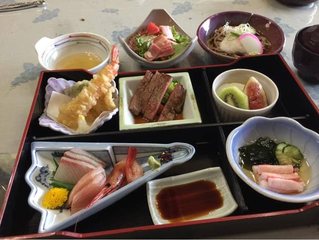 金沢カントリー倶楽部 レストラン - サブ画像1