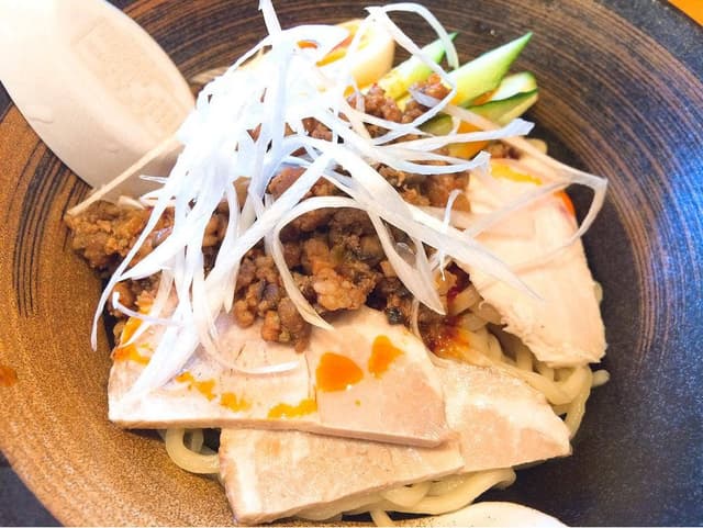 五穀豊穣の担担麺 王朝 - サブ画像2