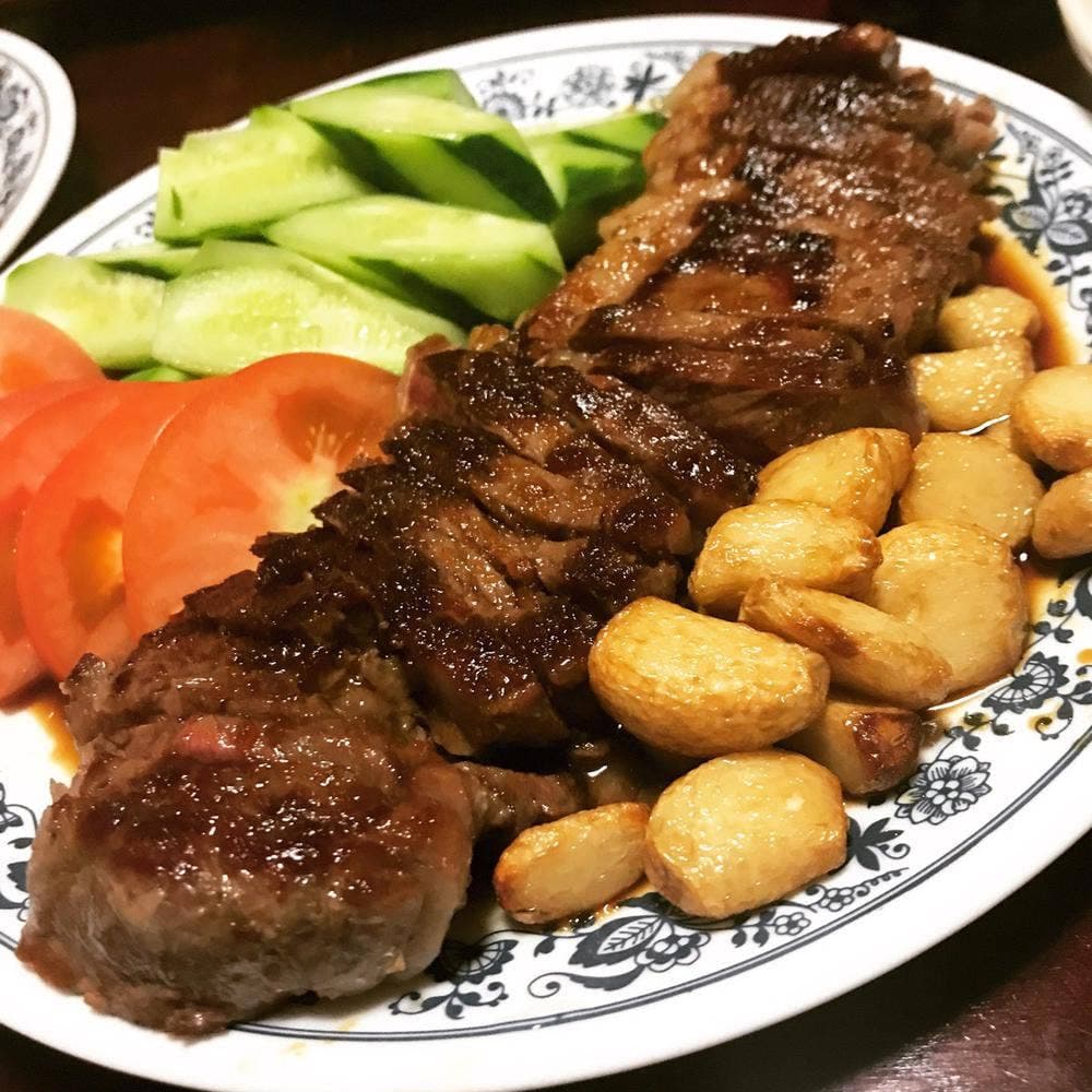 小料理 ひろ