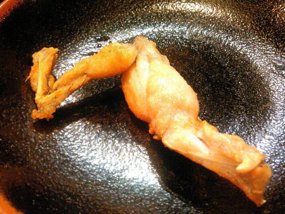 薄利多賣半兵ヱ 柏東口ハウディモール駅前通り モスバーガーの角を左に曲がってすぐ店
