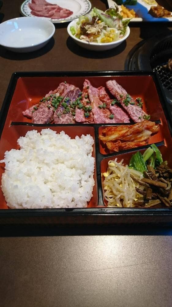 焼肉 あばら亭