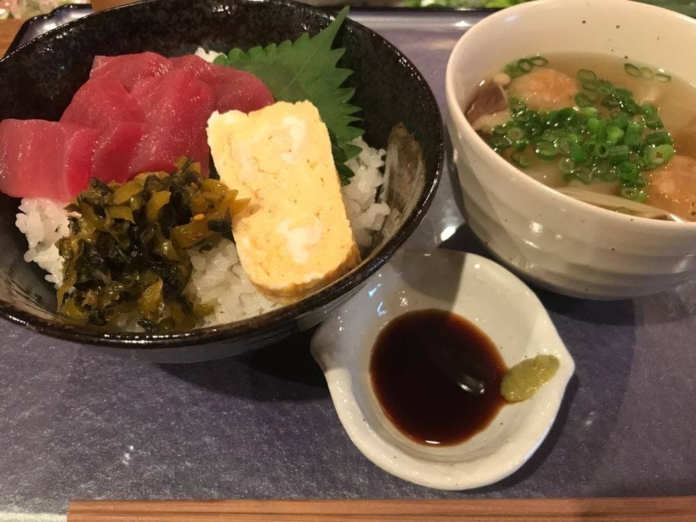美食屋 こころ