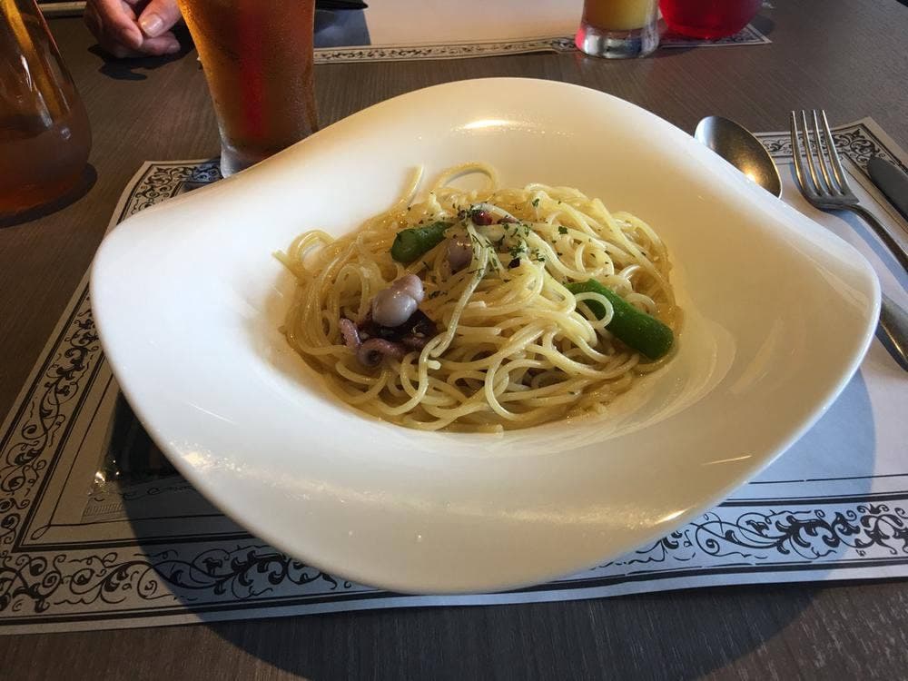 PLUS CASA LOUNGE 彦根駅前店
