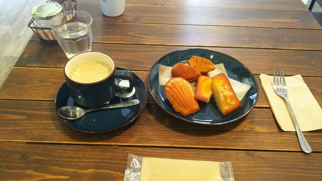 焼き菓子カフェ こなのか - サブ画像3