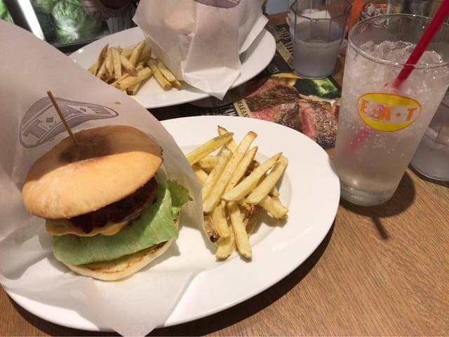 E・A・T AOYAMA 大名古屋ビルヂング - サブ画像3