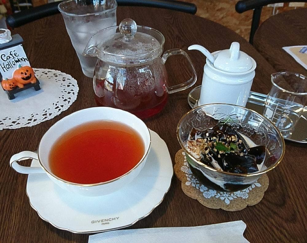手作り雑貨とcoffeeのお店 Tiny garden