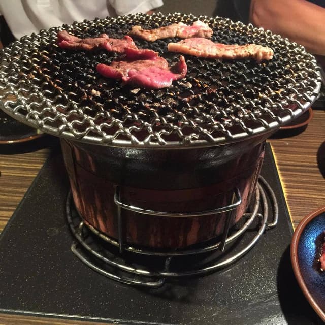 炭火焼肉 七輪房 新小岩店 - サブ画像1