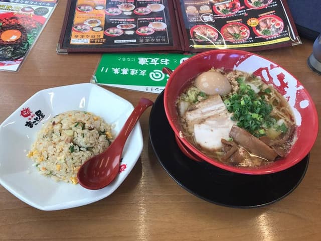 牛骨ラーメン まこと屋 尼崎次屋店 - サブ画像3