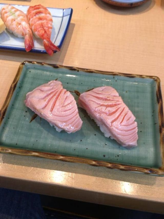 やまと屋 寿司本店 - サブ画像1