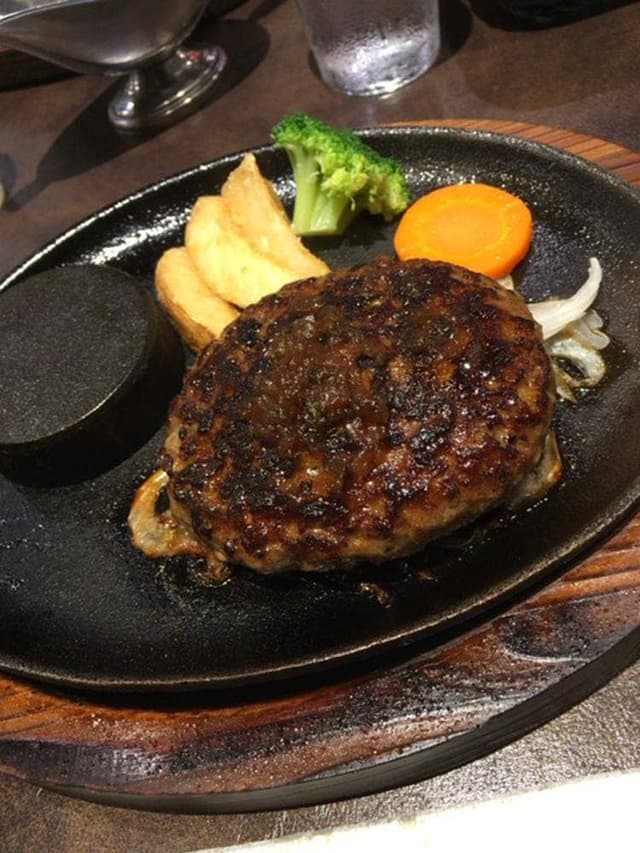 ステーキのあさくま 八王子店 - サブ画像1