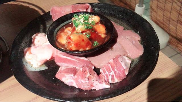 肉の寅屋 総本店 - サブ画像2