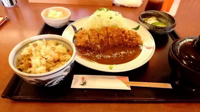 とんかつかつ饗 - サブ画像2