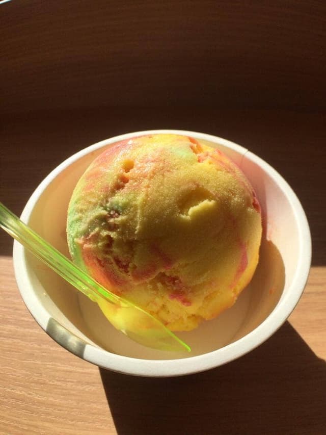 ブルーシール 沖縄 ライカム店 - サブ画像3