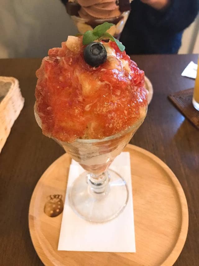 てんとう虫 パフェカフェ - サブ画像2