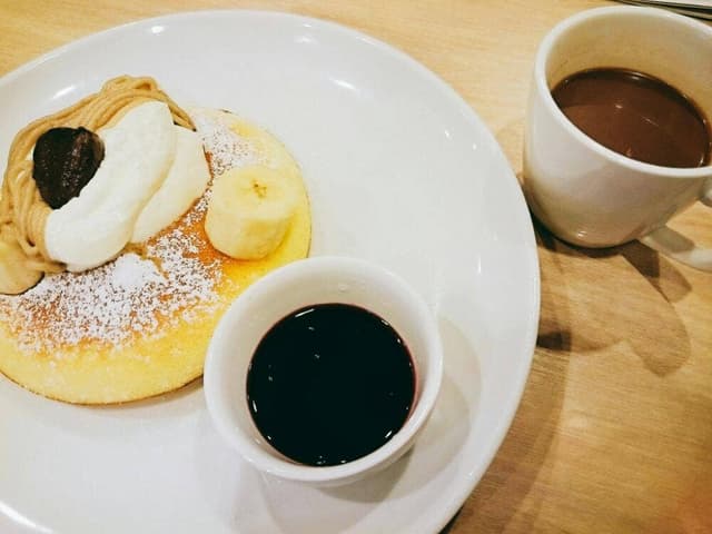 Cafe レストラン ガスト 三重大学前店 - サブ画像1