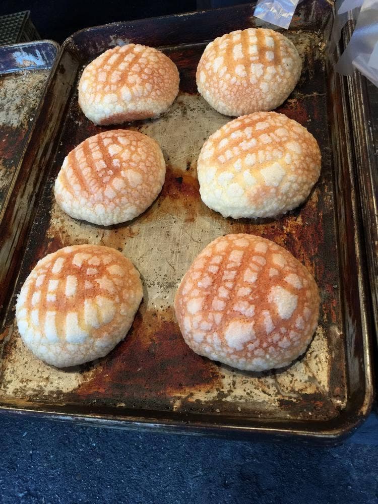 シャトルのメロンパン
