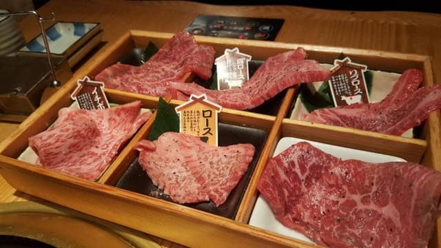 炭火焼肉 かこい - サブ画像2