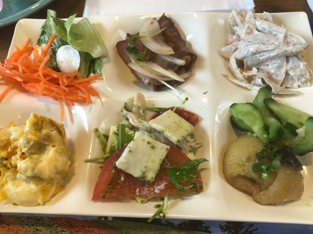 やくらいガーデンレストラン フォーリア