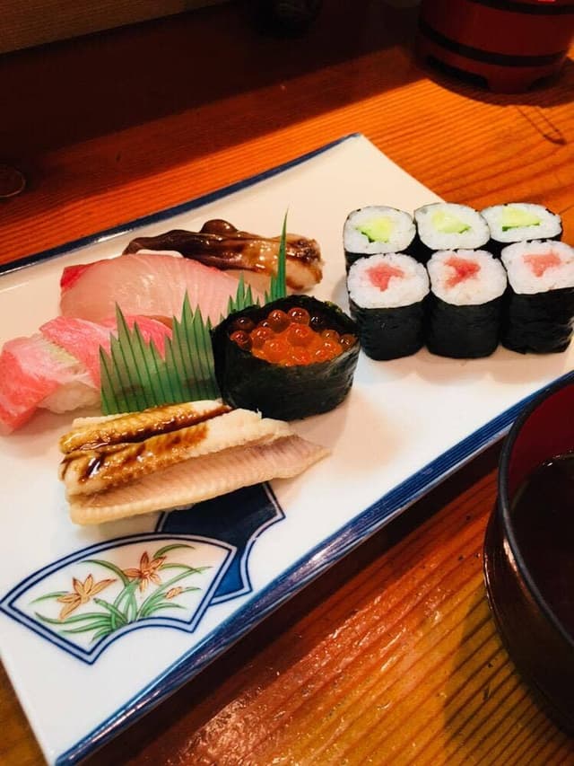鶴すし 土佐堀店 - サブ画像3