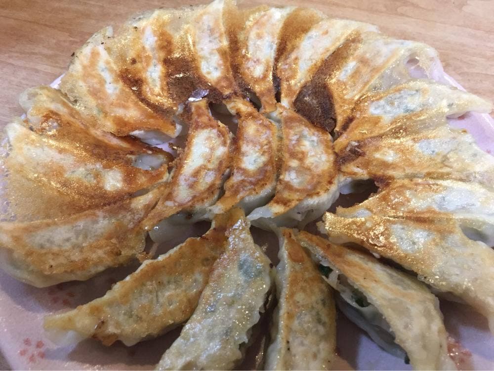 大分にら丸ぎょうざ工房