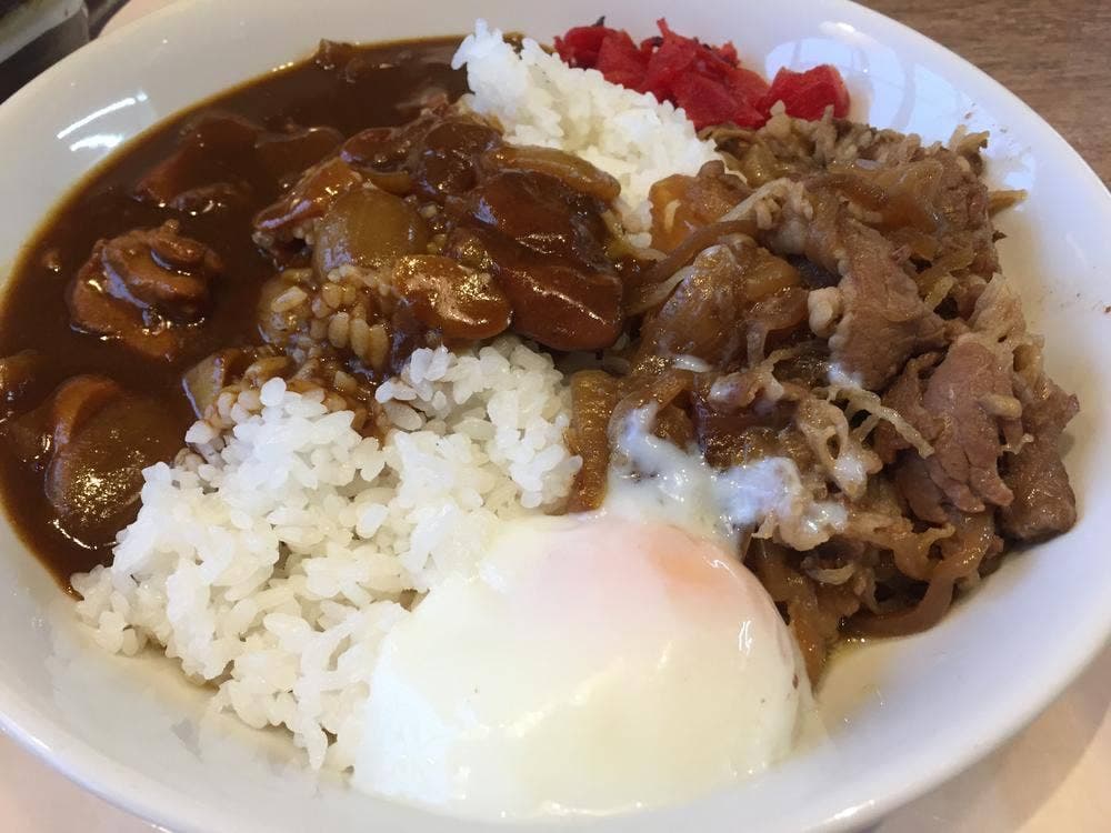 カフェ&レストラン SNOWMAN かぐらスキー場