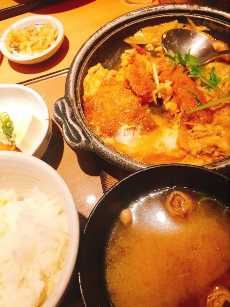 やよい軒 京橋店