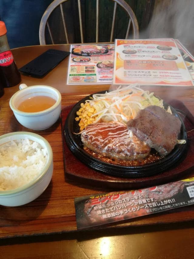 ミスターバーク 姫路飾磨西店 - サブ画像3