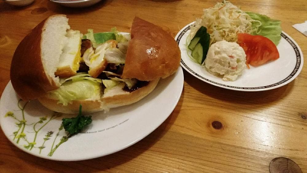 コメダ珈琲店 東大阪渋川店