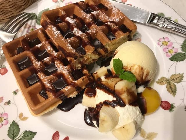 カフェ英國屋 阪急17番街店 - サブ画像2