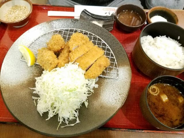 浪花のとんかつ屋 かつ庵 天保山マーケットプレース店 - サブ画像2