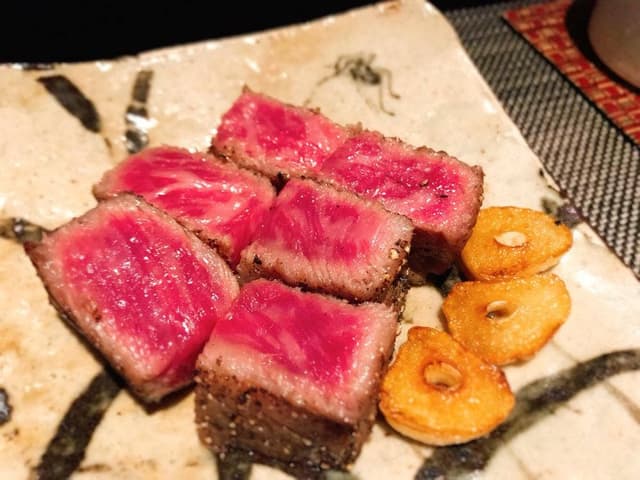 伊賀肉鉄板ステーキ 胡楽人 - サブ画像1