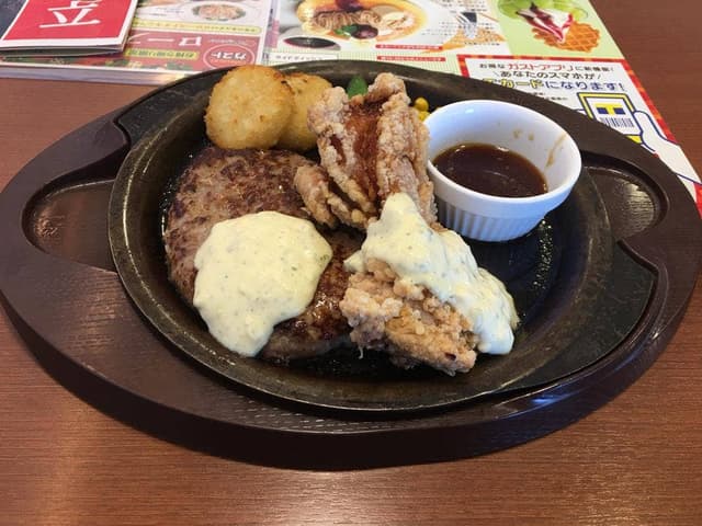ガスト 東松山高坂店 - サブ画像1