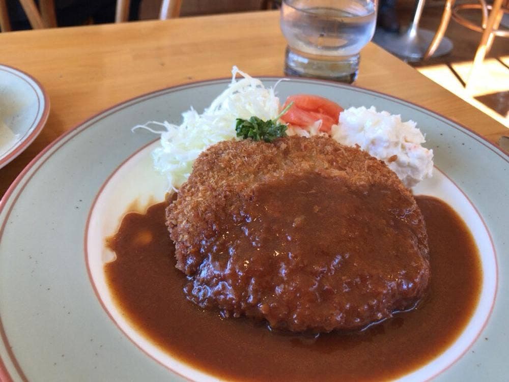 ティフィン