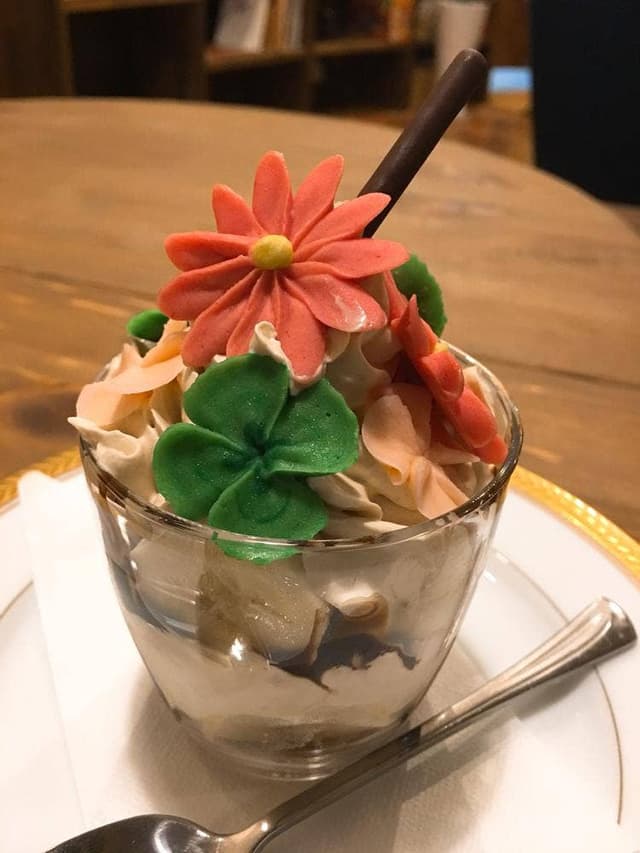 カフェ ド リアリティ - サブ画像1