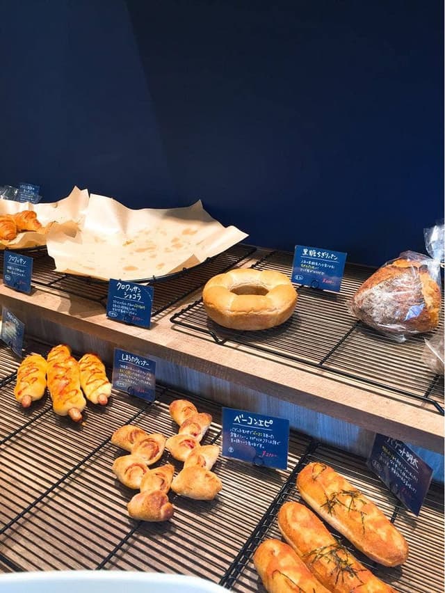 Bakery&Cafe BAKE UP 1YA ISM 万代店 - サブ画像3