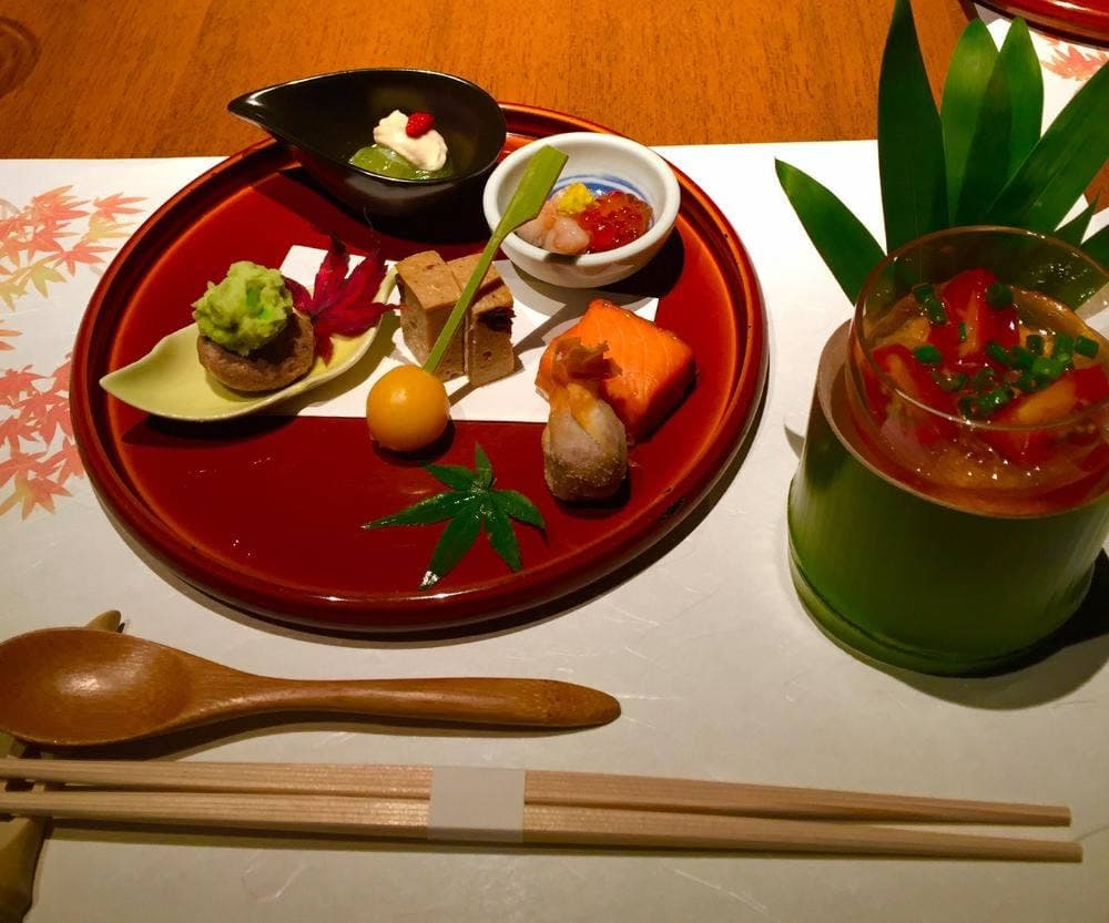 お食事処 風の音 渓谷の宿 二匹の鬼