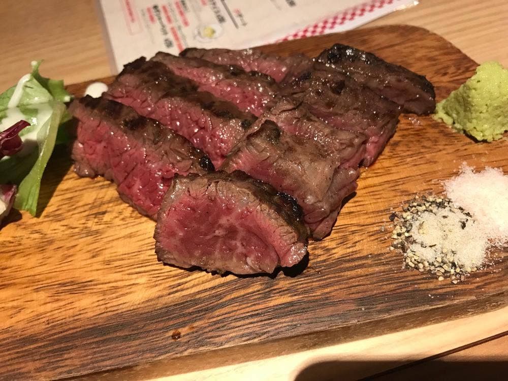 炭焼ごちそうバル ぴたり 心斎橋店