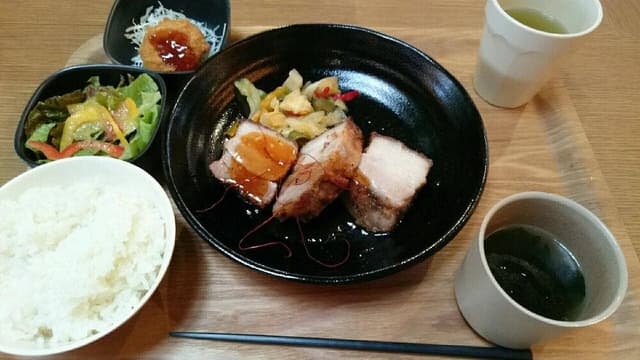 ザユニバーシティダイニング - サブ画像1