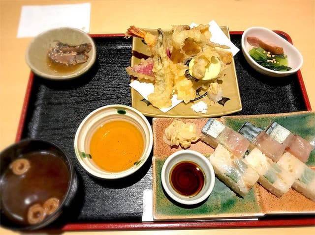 天ぷらと旬の肴 田丸 天神橋店 - サブ画像2
