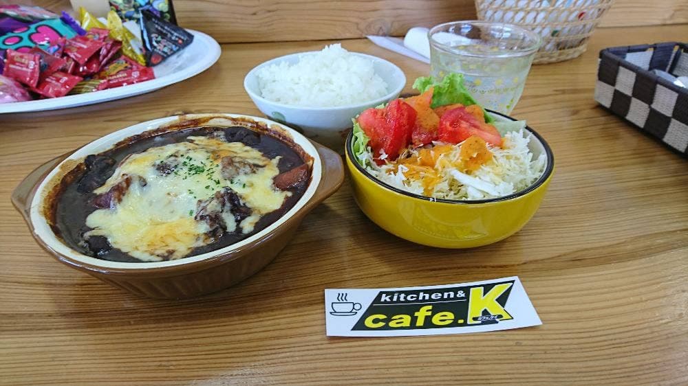 kitchen & cafe. K