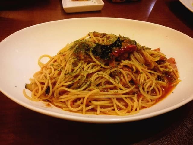 ファニーズ ベラベーラ - サブ画像1