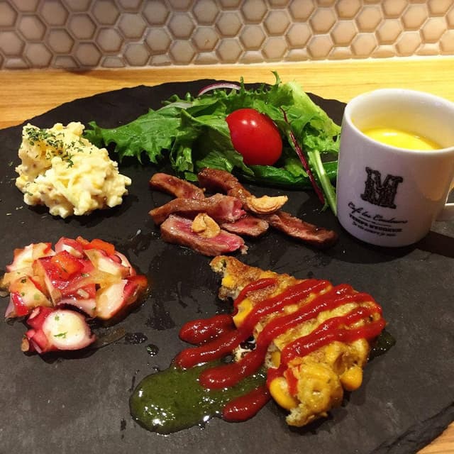 DELI&DINING PEKOHOUSE - サブ画像1