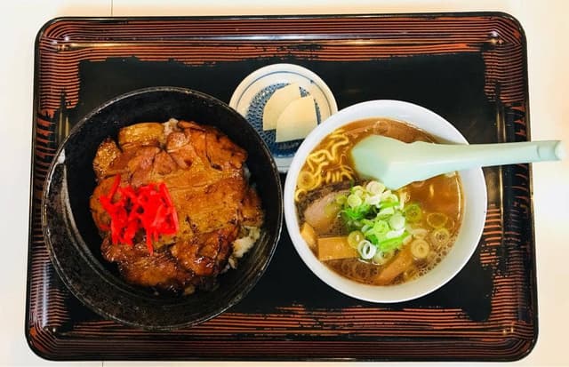 味乃やまびこ 総本店 - サブ画像1