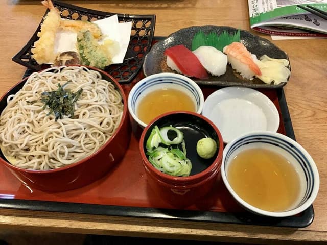 和風レストランまるまつ 気仙沼店 - サブ画像1