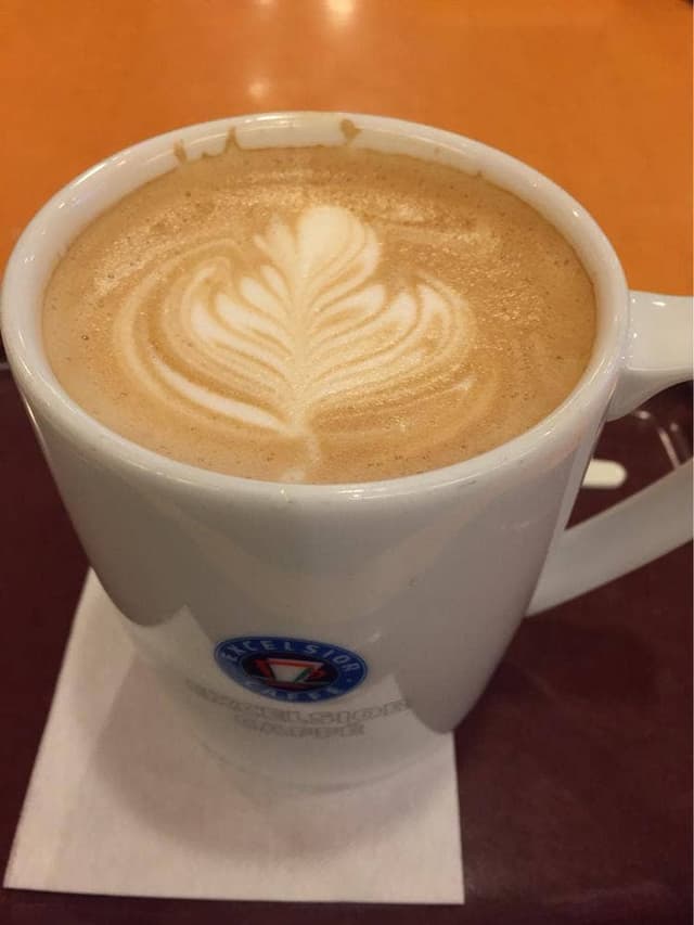 エクセルシオールカフェ 江坂広芝店 - サブ画像3